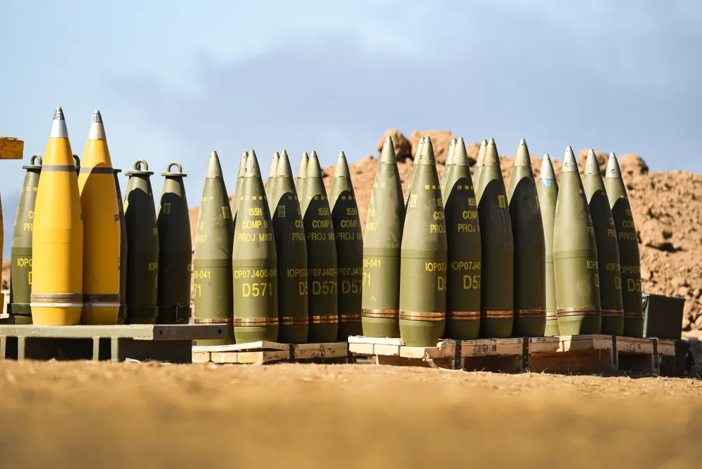 Stacks_of_Munitors_on_Pallets_in_the_Desert_Represent_the_Topic_of_the_Article_Middle_East_Munition_Stores