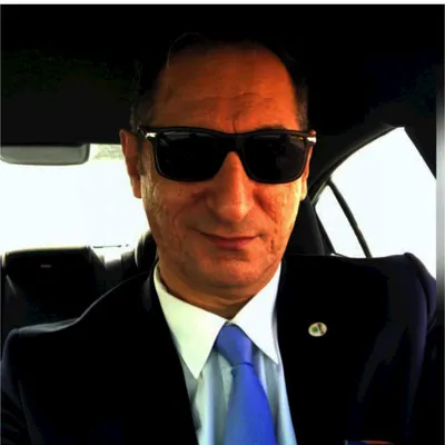 Alec_Tahir_Baker_Has_Been_Accused_of_Business_Fraud