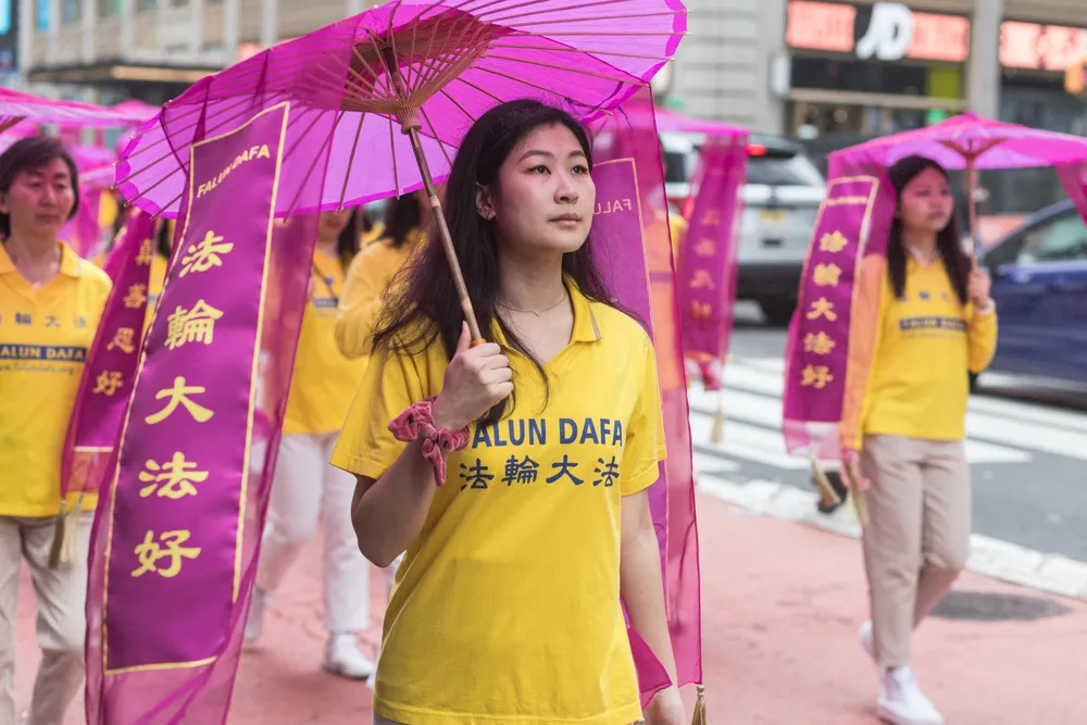 World_Falun_Dafa_Day_Parade_in_New_York